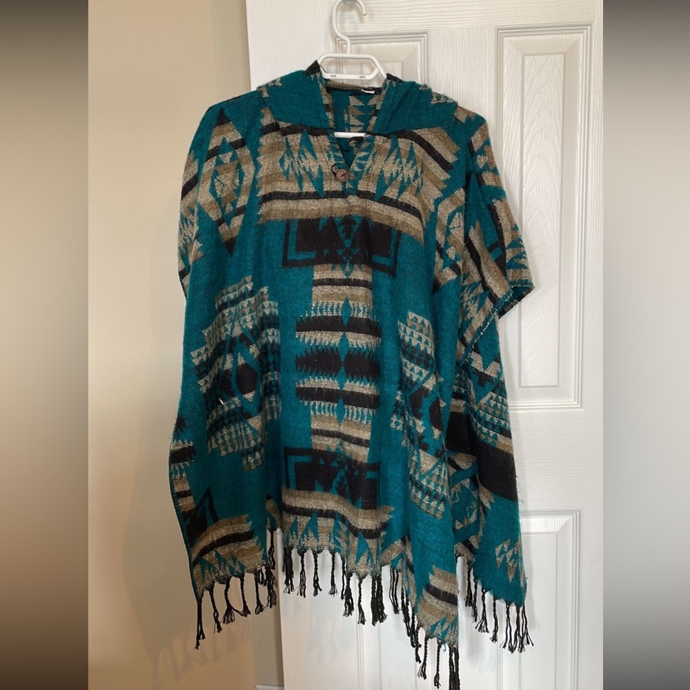 Poncho. Made in Nepal